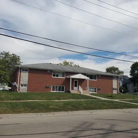 $338,000 | 500 North 4th Street, Watseka, IL 60970