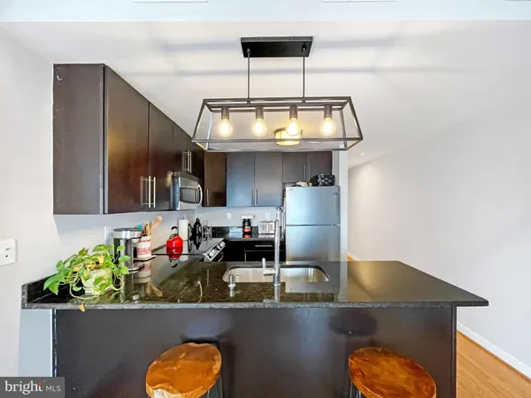 $2,700 | 1367 Florida Avenue Northeast, Unit 302, Washington, DC 20002