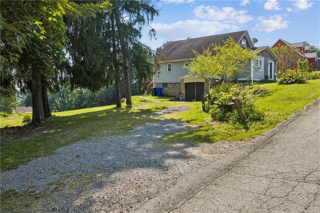 1235 Blaine Road Monaca, PA 15061 - Photo 2 of 30 Gallery Image 2