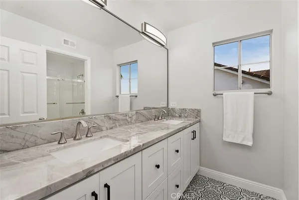 $2,600,000 | 615 Calle Hidalgo, San Clemente, CA 92673