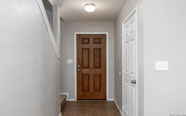 $1,750 | 3710 Coyote Creek, Schertz, TX 78154
