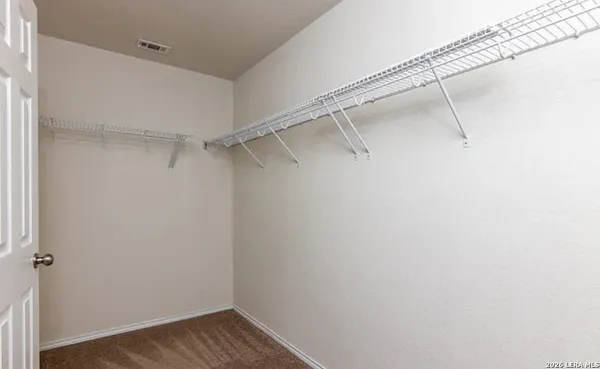 $1,750 | 3710 Coyote Creek, Schertz, TX 78154