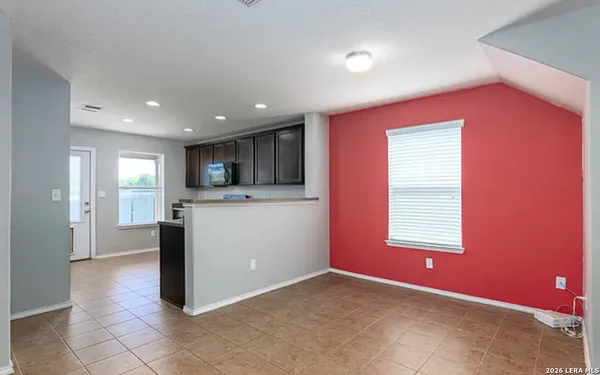 $1,750 | 3710 Coyote Creek, Schertz, TX 78154