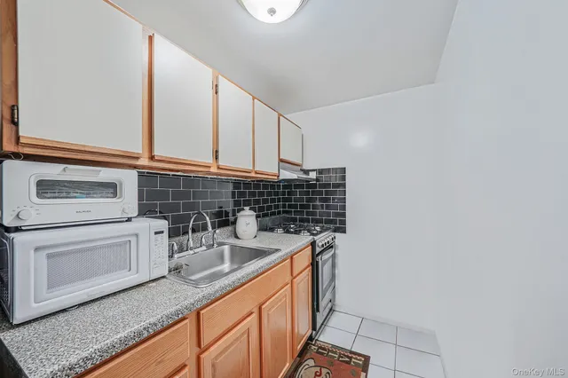 $799,000 | 133 East 87th Street | Canarsie