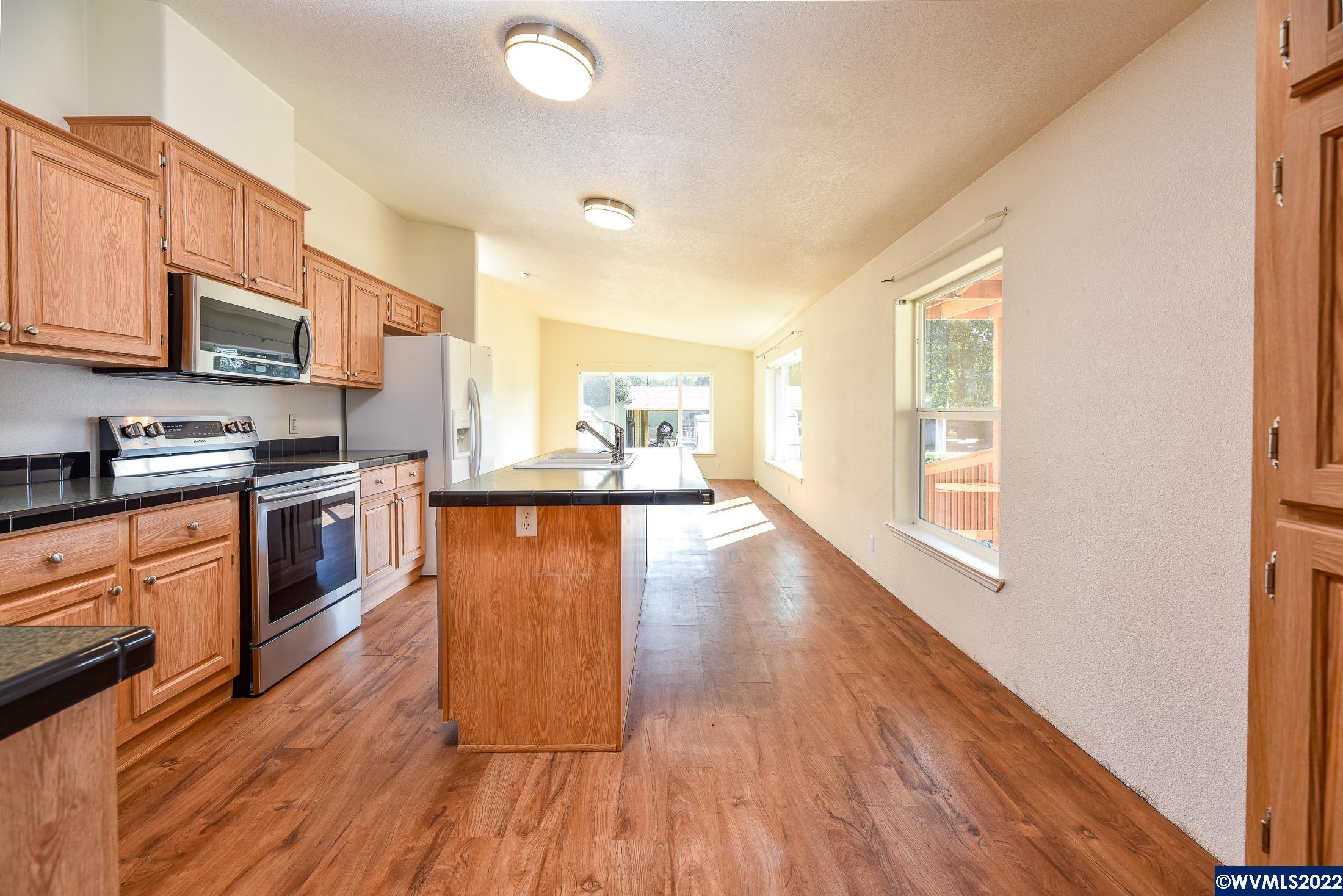 1354 Clark Mill Road Sweet Home, OR 97386 - Photo 3 of 36 Gallery Image 3