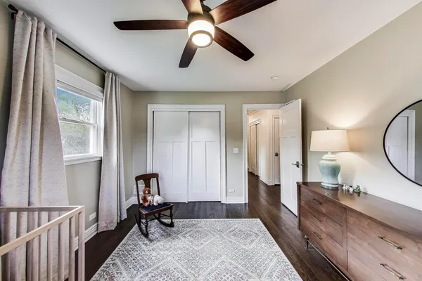 $4,700 | 511 South Dwyer Avenue, Arlington Heights, IL 60005
