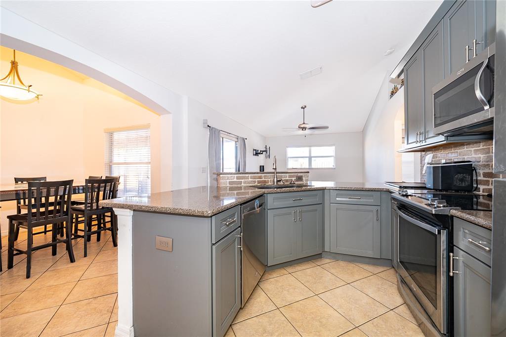 794 Selby Street Deltona, FL 32725 - Photo 14 of 33