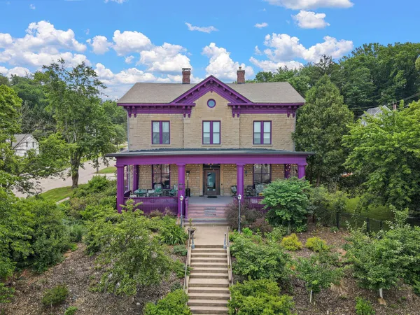 $748,888 | 1105 West 4th Street, Red Wing, MN 55066