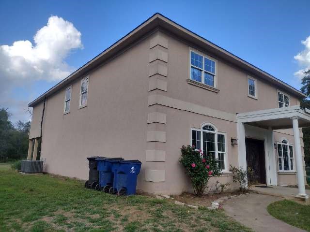 115 Oak Colony Drive Angleton, TX 77515 - Photo 3 of 45