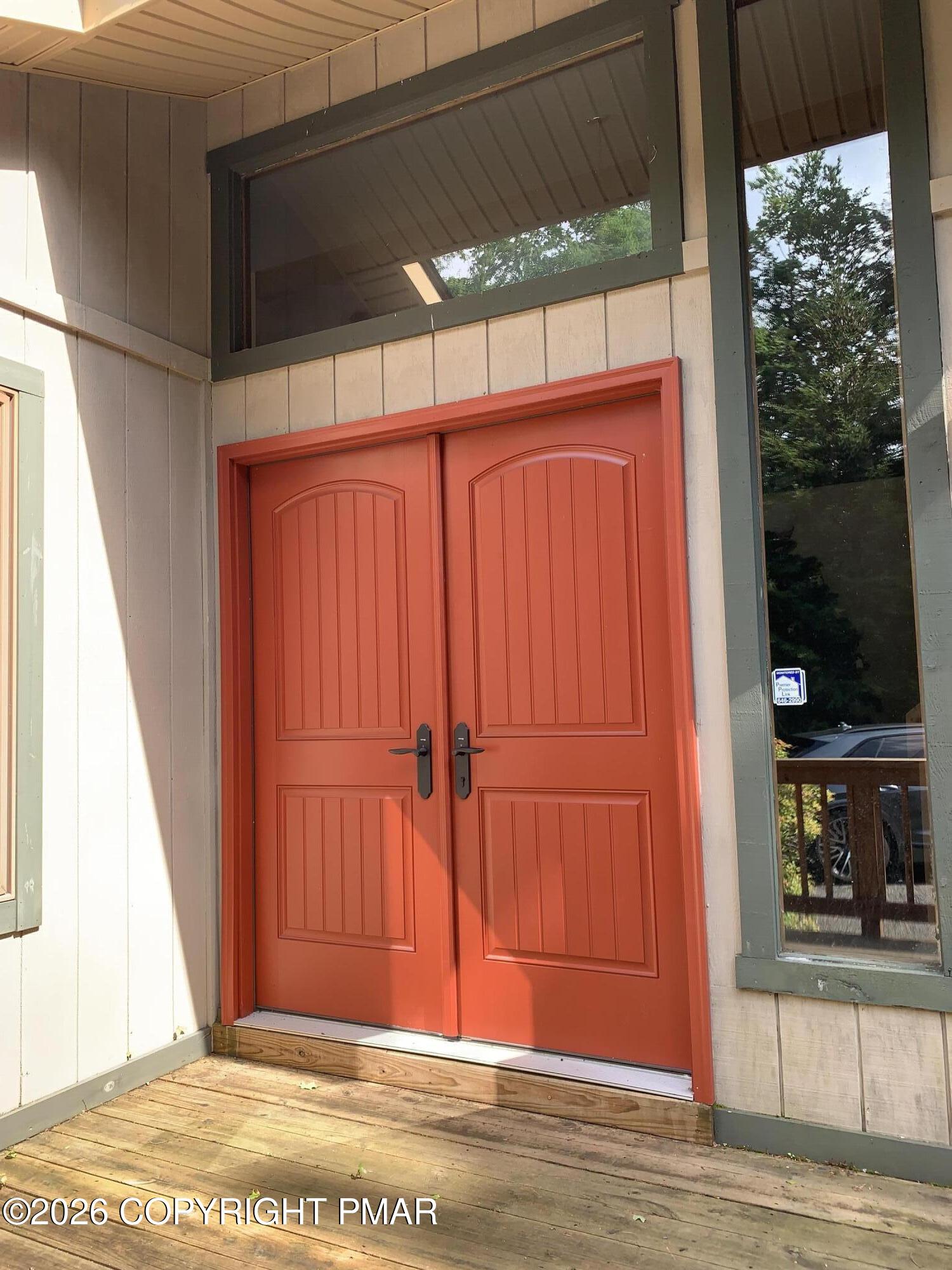 129 Sawmill Road Pocono Lake, PA 18347 - Photo 2 of 31 Entryway