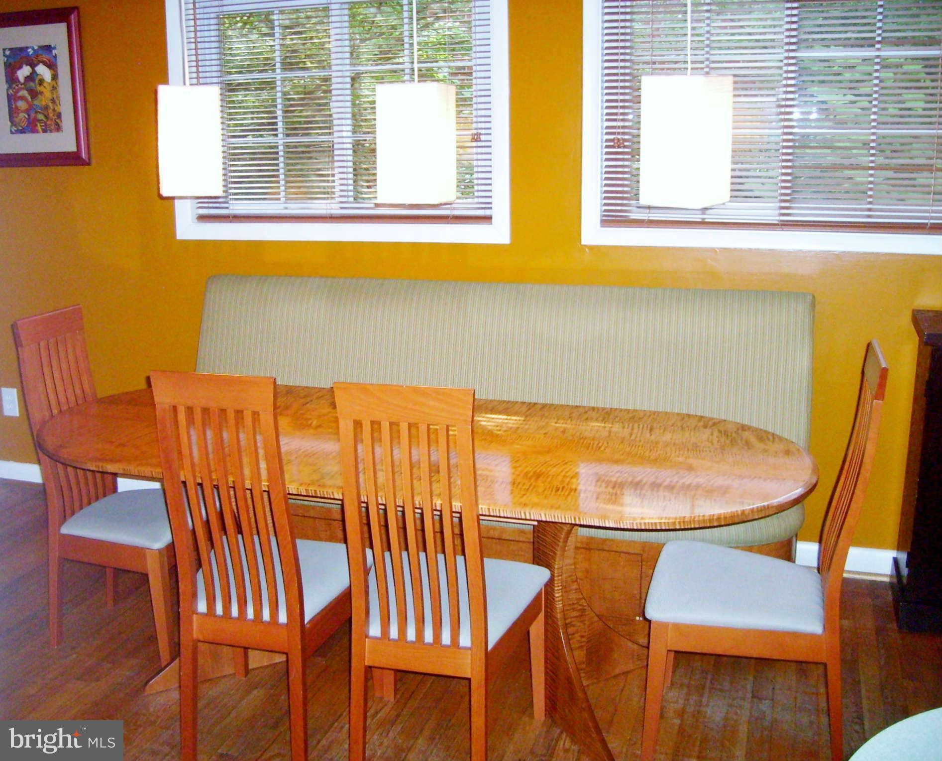 6705 Glenkirk Road Baltimore, MD 21239 - Photo 9 of 24 Dining Room
