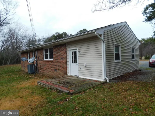 $1,500 | 15 Federalist Way, Montross, VA 22520