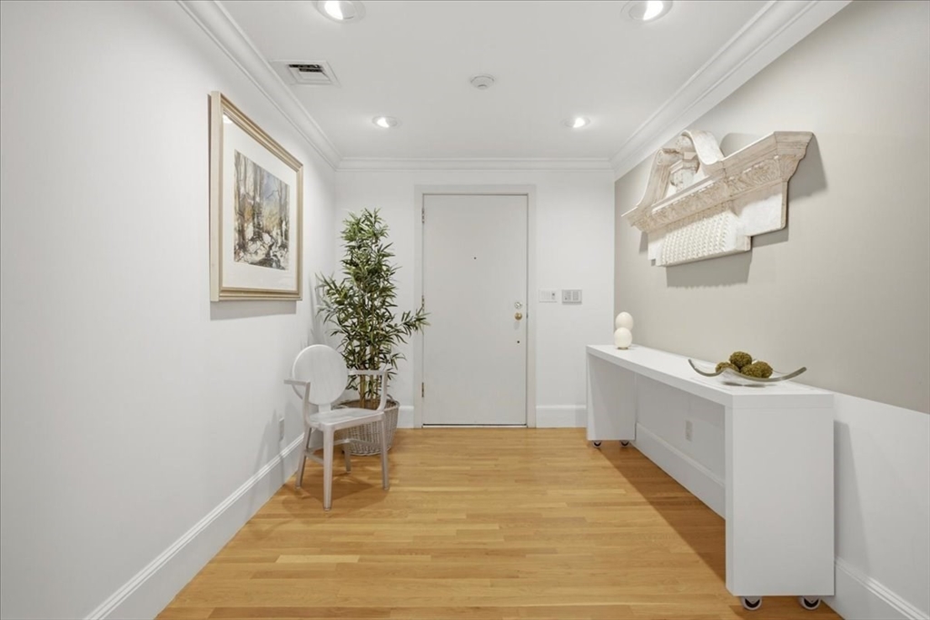 206 Allandale Road, Unit 1B Boston, MA 02467 - Photo 3 of 33