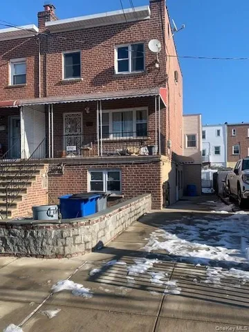 $779,000 | 1052 Brinsmade Avenue | Throgs Neck