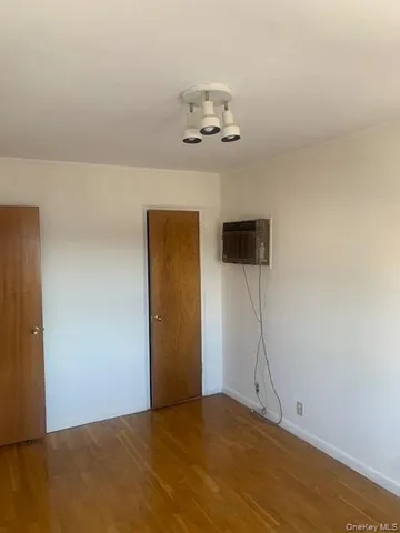 $779,000 | 1052 Brinsmade Avenue | Throgs Neck