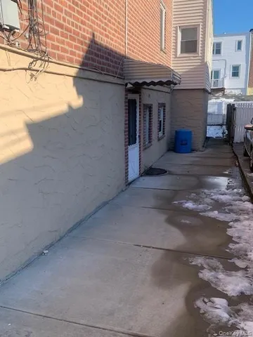 $779,000 | 1052 Brinsmade Avenue | Throgs Neck