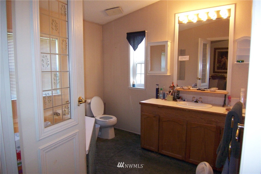 3977 Arvick Road Southeast Port Orchard, WA 98366 - Photo 13 of 21 Gallery Image 13