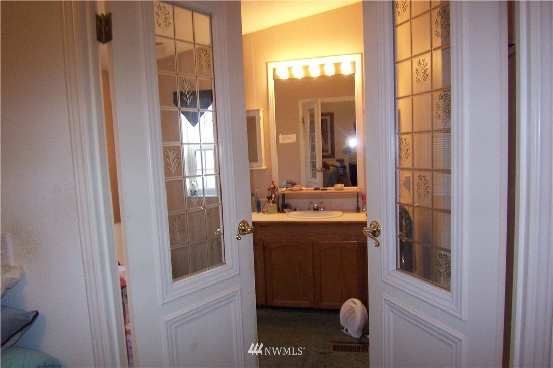 3977 Arvick Road Southeast Port Orchard, WA 98366 - Photo 14 of 21 Gallery Image 14