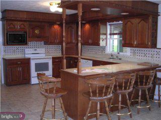 424 Miller Road Sinking Spring, PA 19608 - Photo 3 of 6