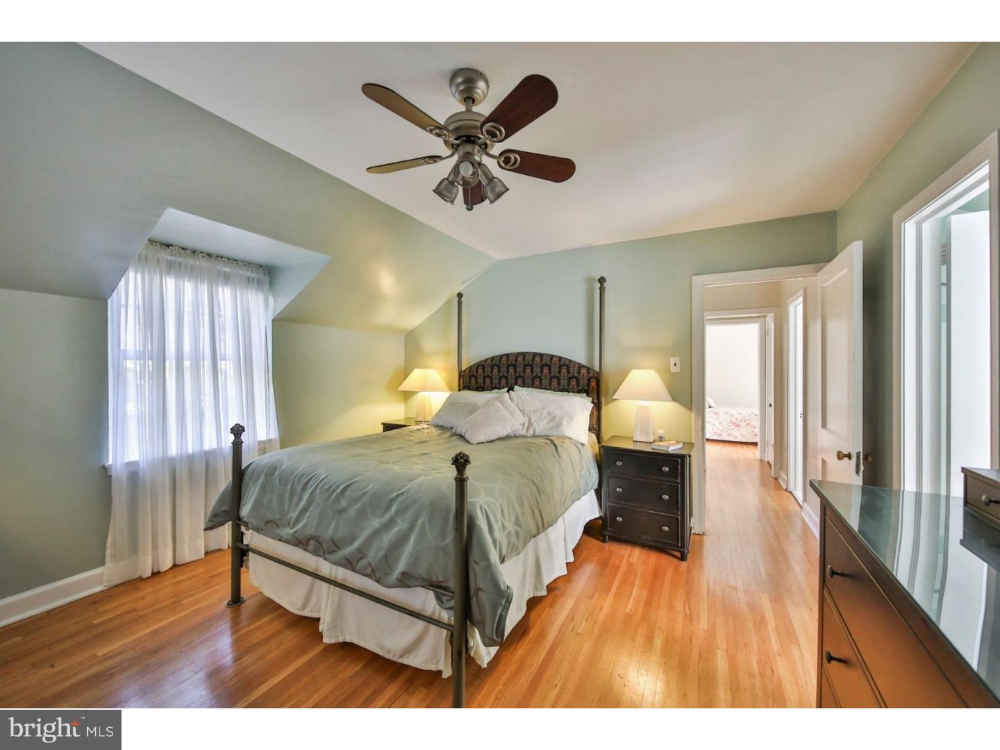 8609 Brierdale Road Philadelphia, PA 19128 - Photo 13 of 25 Gallery Image 13
