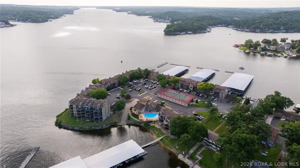 $499,000 | 70 Sunrise Ridge Drive, Unit 3A, Sunrise Beach, MO 65079