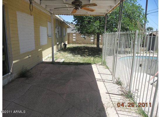 6139 West Cheery Lynn Road Phoenix, AZ 85033 - Photo 2 of 3 back