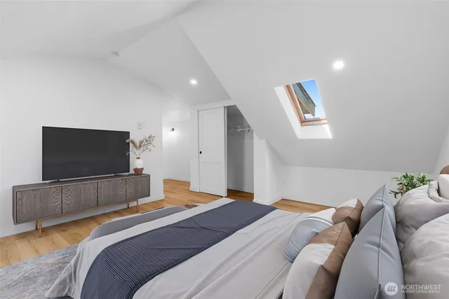 $996,999 | 2125 North 90th Street, Seattle, WA 98103