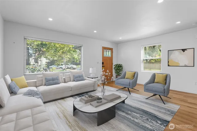 $996,999 | 2125 North 90th Street, Seattle, WA 98103