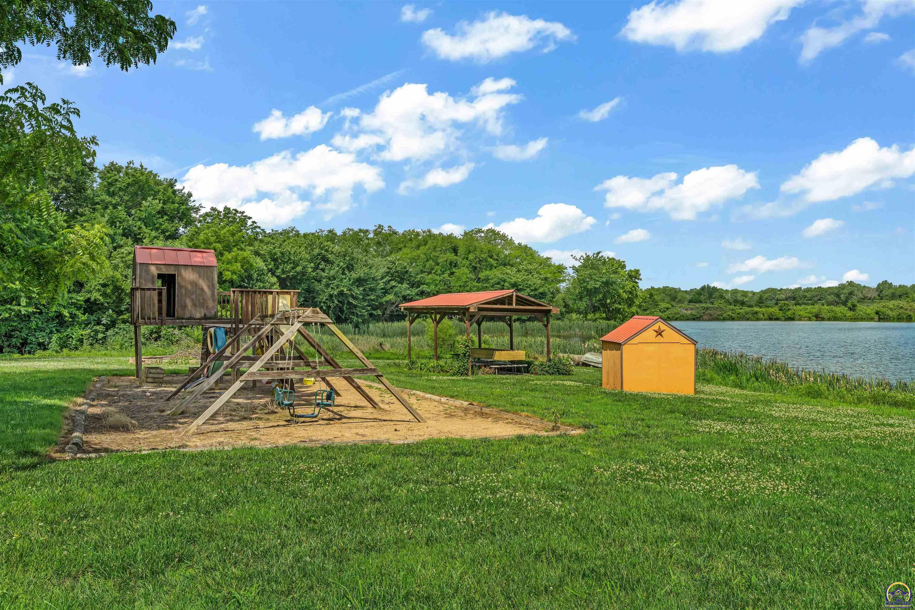8441 Southwest Valencia Road Auburn, KS 66402 - Photo 60 of 72