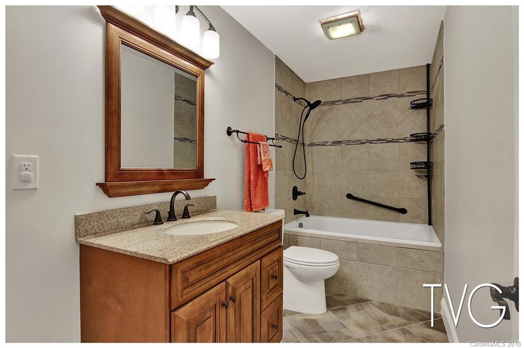 1865 Chestnut Hill Drive Tega Cay, SC 29708 - Photo 31 of 36 Gallery Image 31