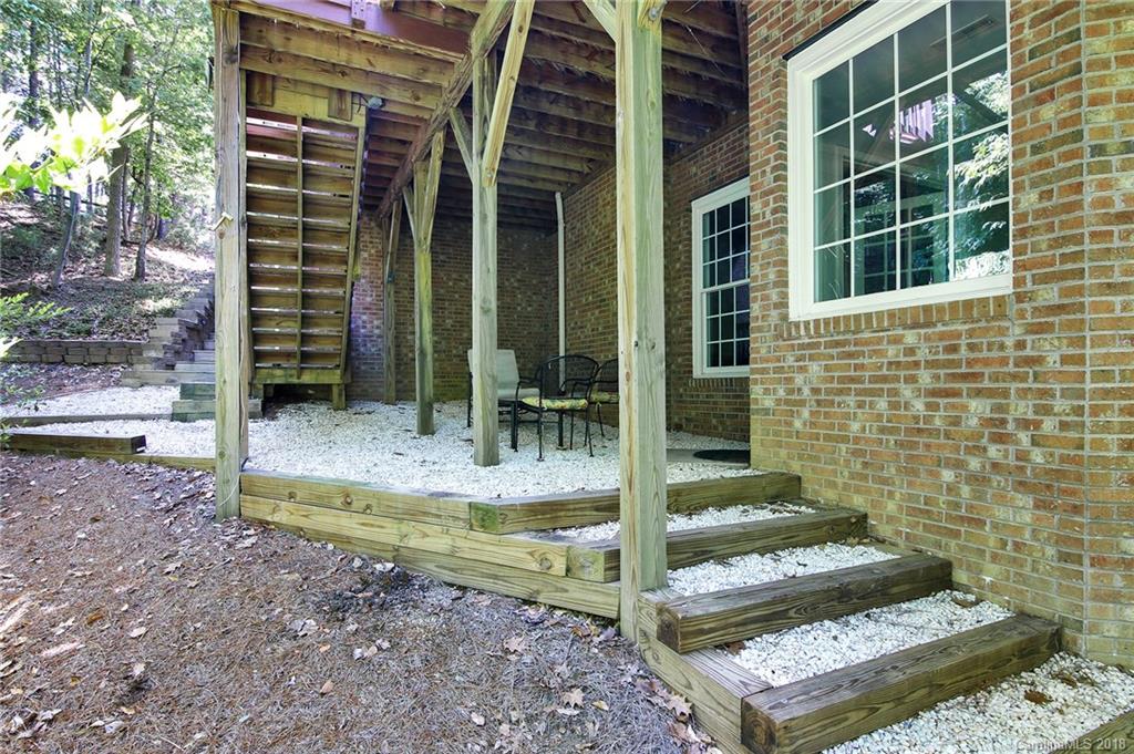 1865 Chestnut Hill Drive Tega Cay, SC 29708 - Photo 33 of 36 Gallery Image 33