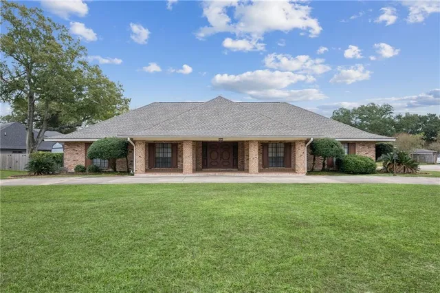$415,000 | 607 Delmar Boulevard, Hammond, LA 70403