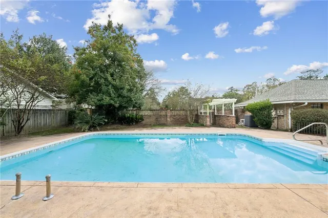 $415,000 | 607 Delmar Boulevard, Hammond, LA 70403