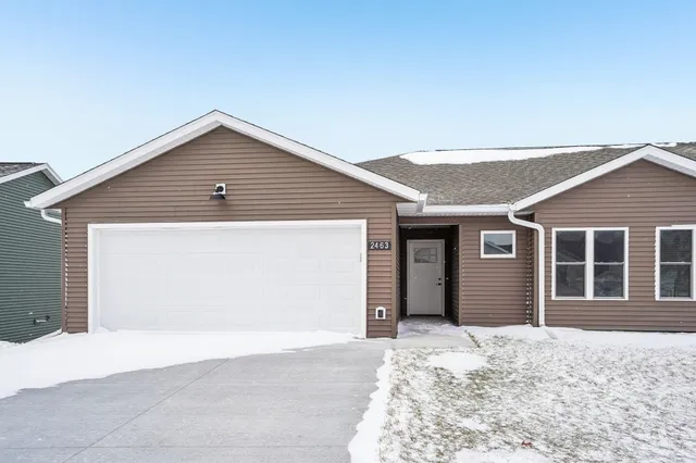 $349,900 | 2463 Russell Court, Reedsburg, WI 53959