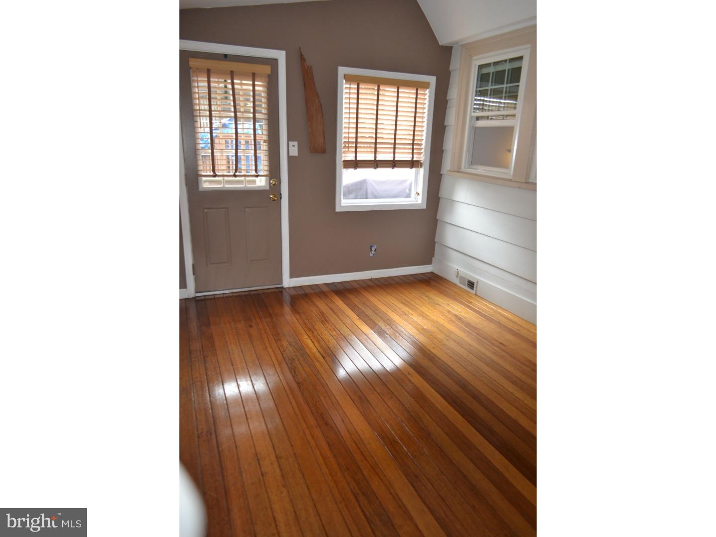 105 Walsh Road Lansdowne, PA 19050 - Photo 13 of 25 Sun Room