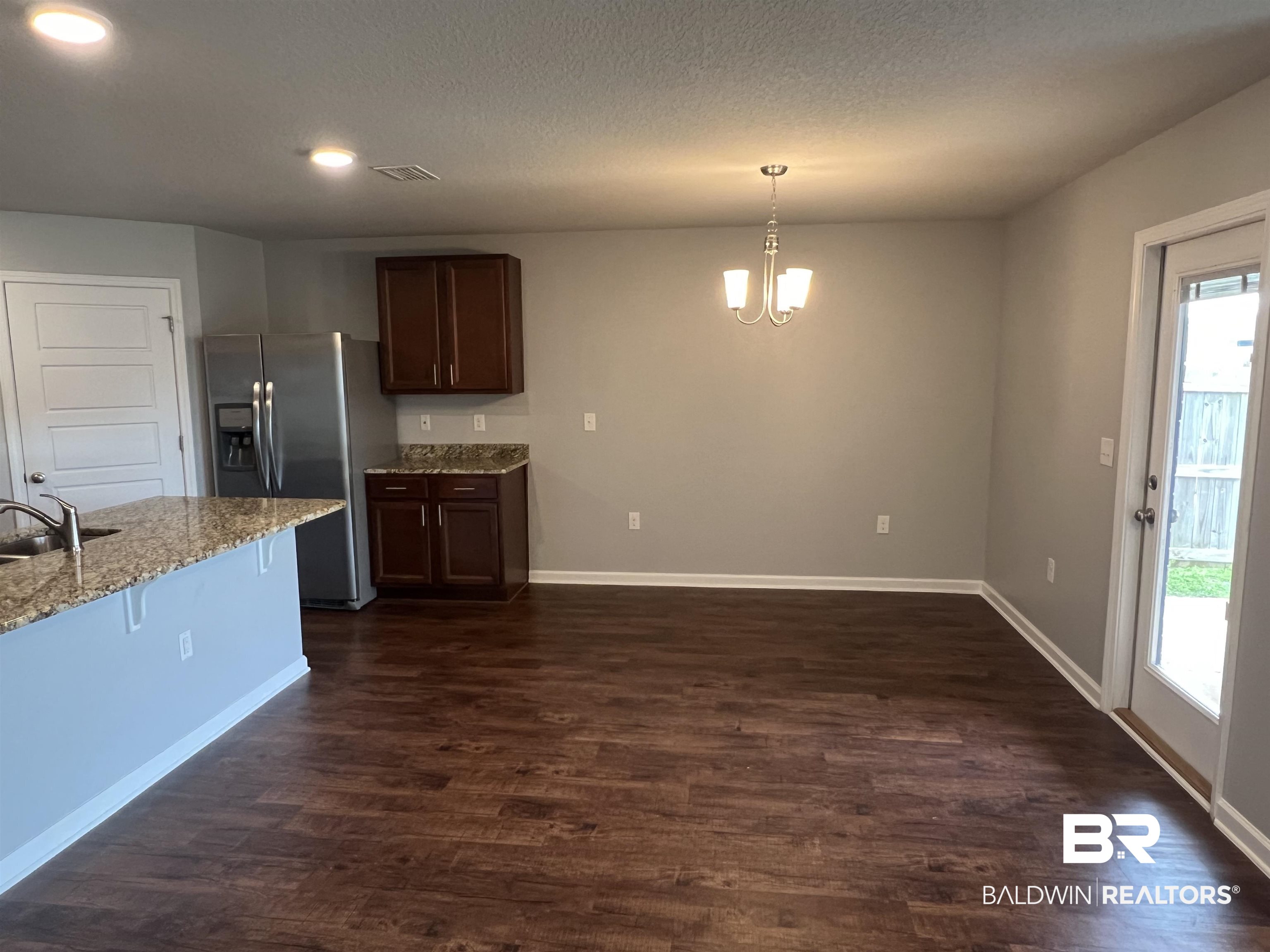 8360 Irwin Loop Daphne, AL 36526 - Photo 9 of 18 Gallery Image 9