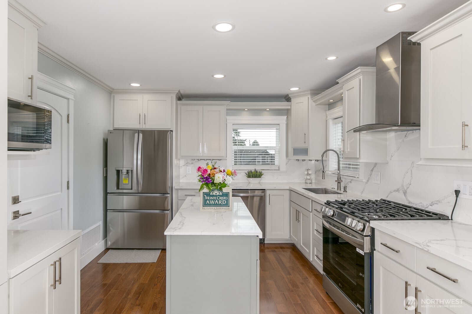 5923 Lowell Road Everett, WA 98203 - Photo 8 of 40