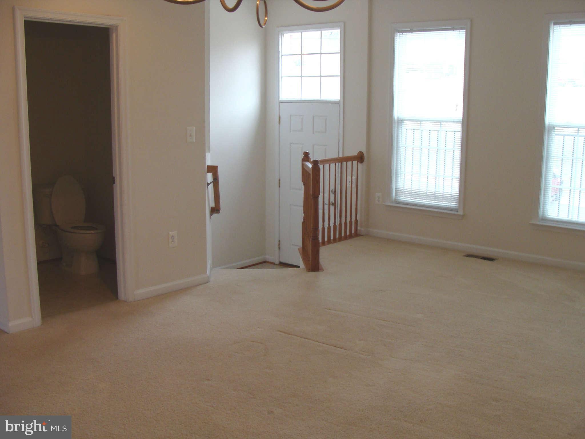 17692 Possum Point Road Dumfries, VA 22026 - Photo 7 of 29 Living Room looking to foyer