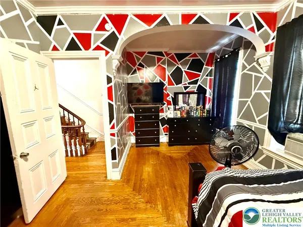 $360,000 | 223 North Eighth Street, Allentown, PA 18102