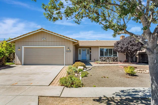 $885,000 | 1223 La Canada Way, Salinas, CA 93901