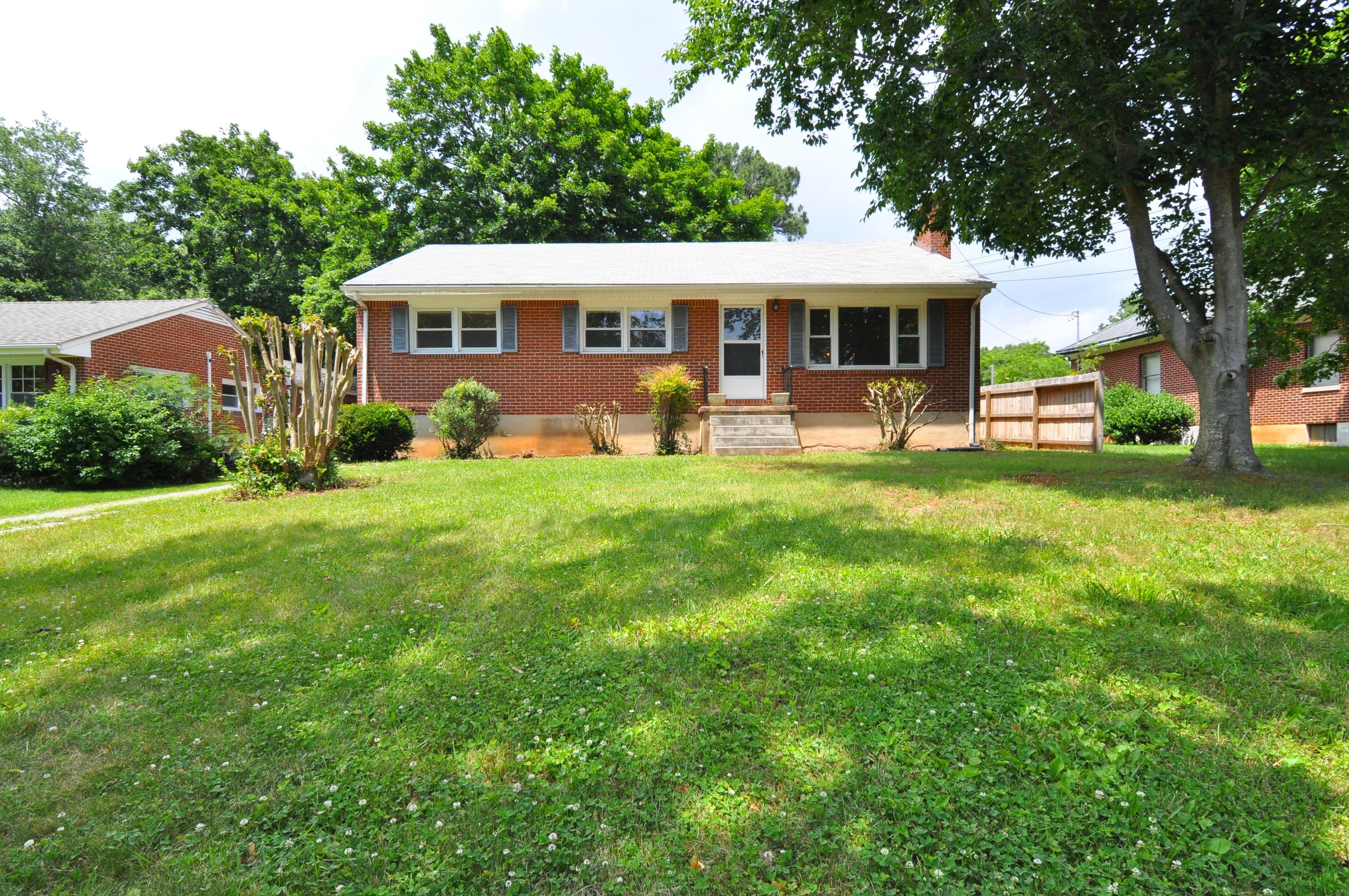 3473 Grandin Road Southwest Roanoke, VA 24018 - Photo 25 of 29 Front
