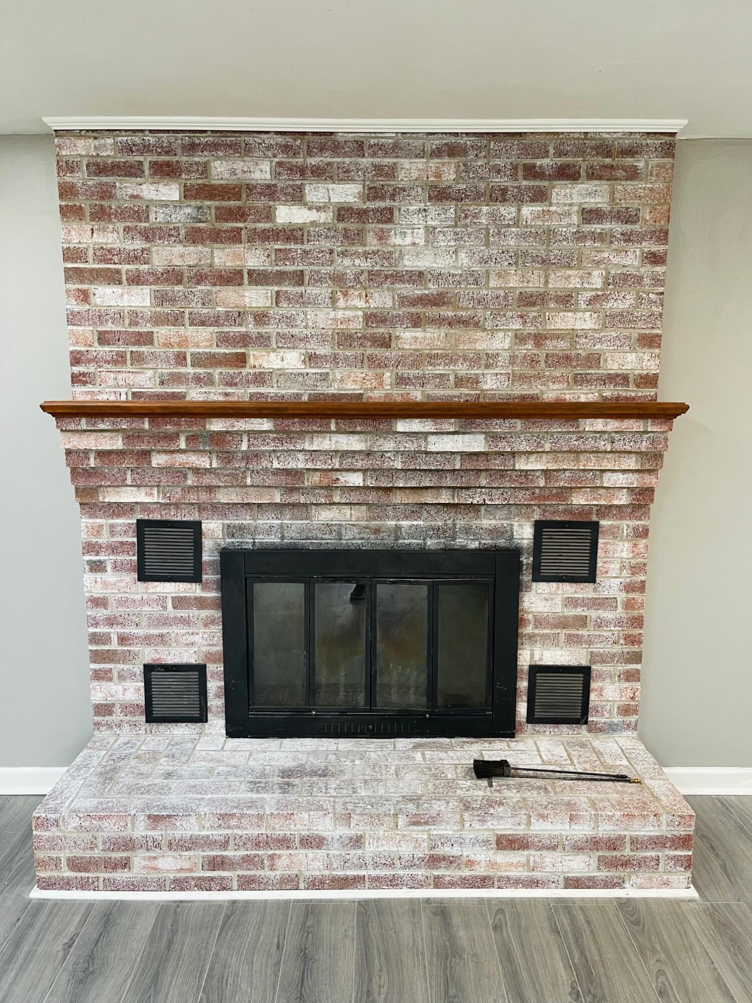 3473 Grandin Road Southwest Roanoke, VA 24018 - Photo 10 of 29 Fireplace in Family Room