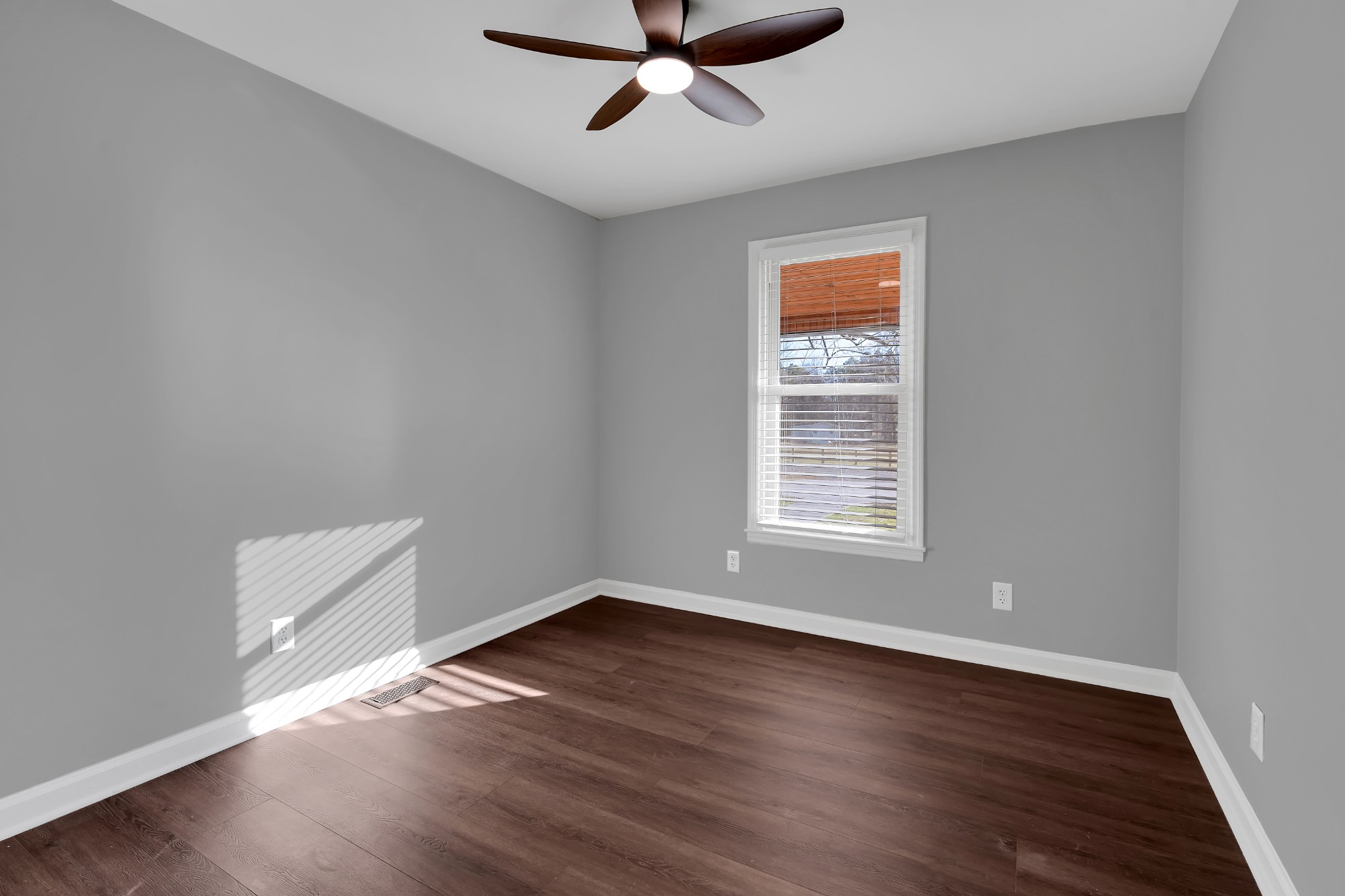 810 Frank Martin Road Shelbyville, TN 37160 - Photo 27 of 37