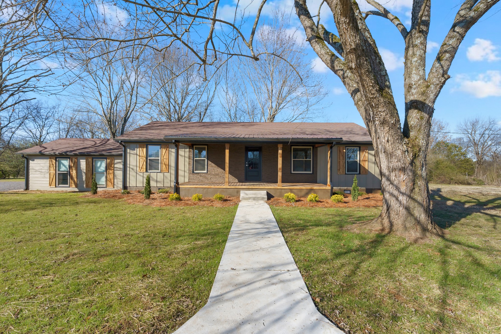 810 Frank Martin Road Shelbyville, TN 37160 - Photo 9 of 37