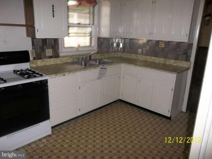 2236 Elliott Island Road Vienna, MD 21869 - Photo 5 of 18 Kitchen