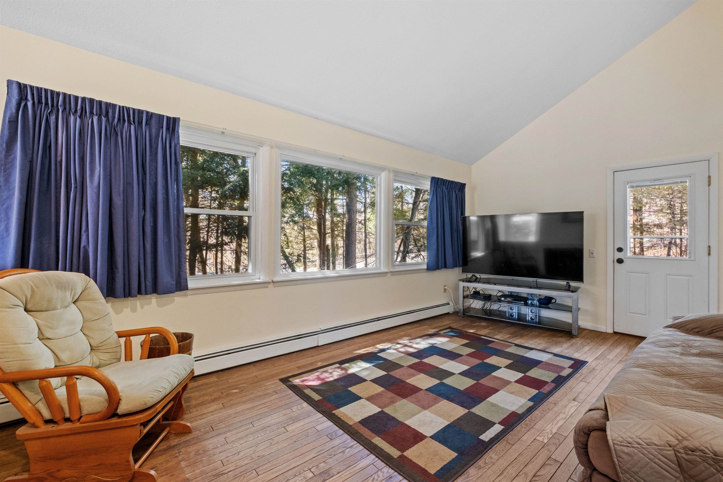 33 Eagle Drive Grantham, NH 03753 - Photo 7 of 49