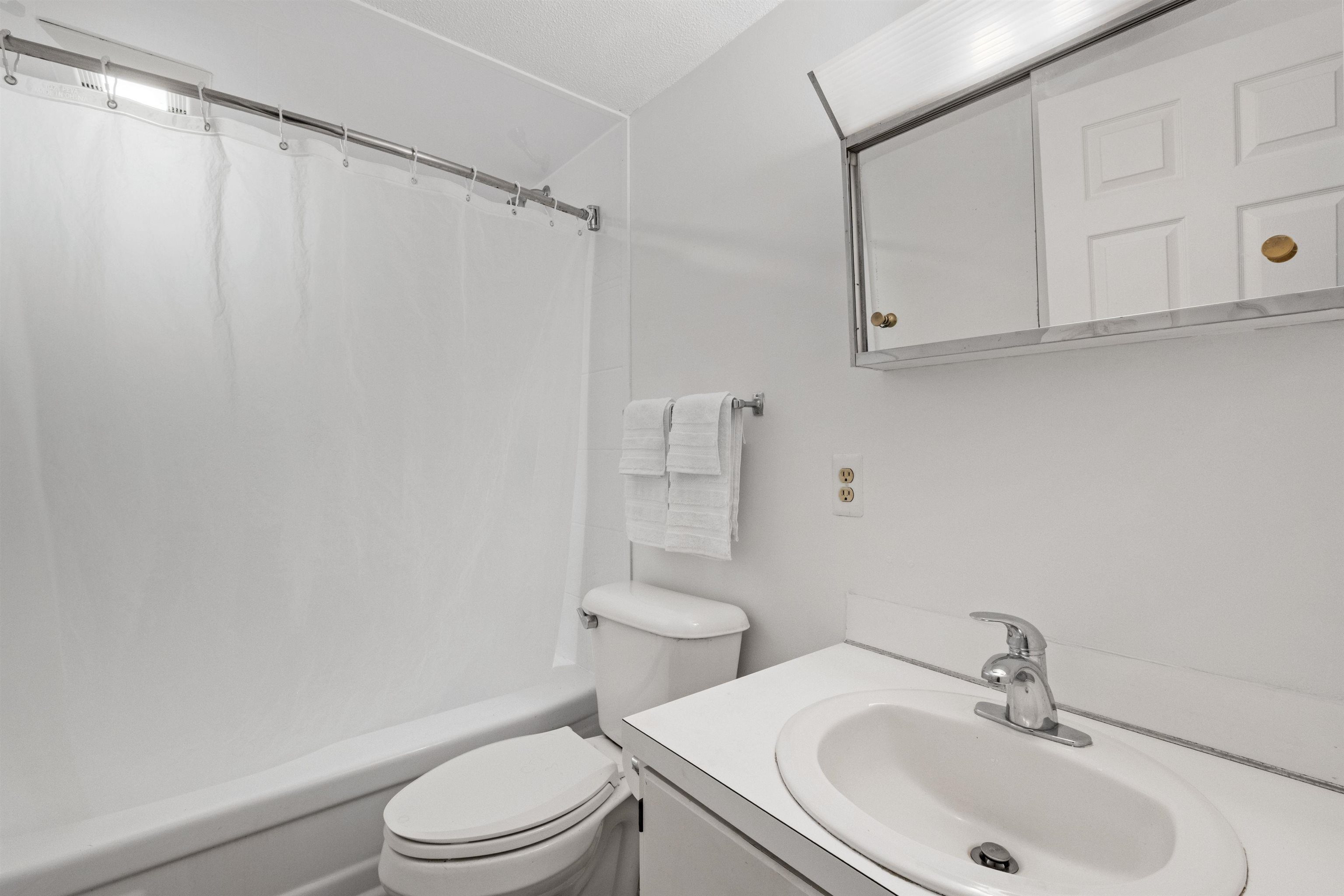 33 Eagle Drive Grantham, NH 03753 - Photo 9 of 49