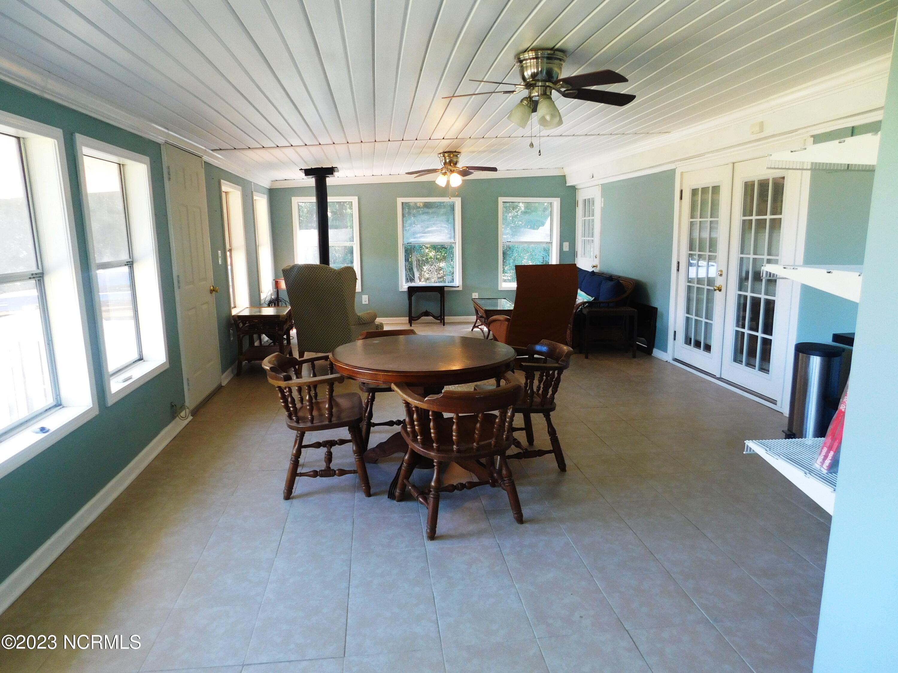 469 River Road Tabor City, NC 28463 - Photo 3 of 28 DSCN0064