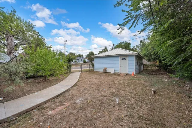$214,999 | 1800 Avondale Avenue, Waco, TX 76707