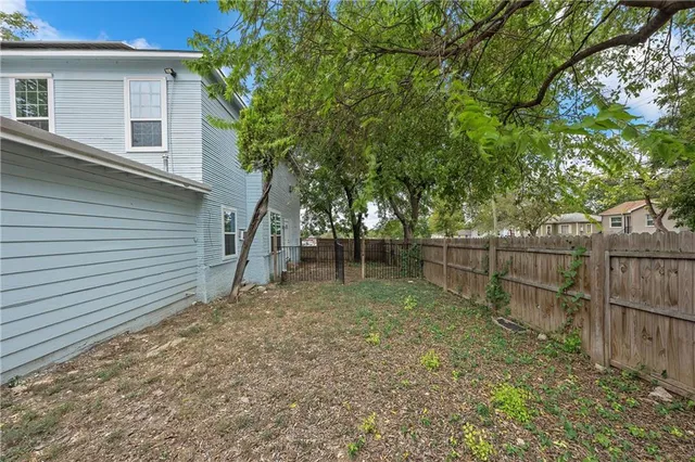 $214,999 | 1800 Avondale Avenue, Waco, TX 76707